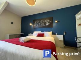 Brit Hotel du Parc Niort Centre-Parking gratuit, hotel din Niort