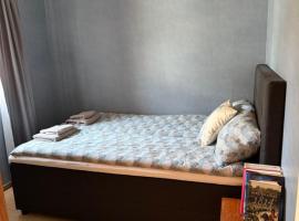 Evenes Apartments - Cheap accommodation for 4 guests close to the Airport, hotel u gradu Evenesmarkja