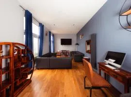 Stunning Seaview Cottage Schoolhouse 2