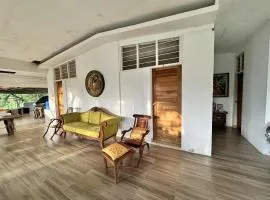 Villa Navidad Underpass