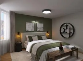 Grand Host Modern Duplex with Balcony Free Parking and near Lake