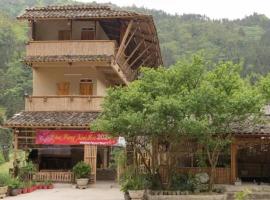 Homestay nhà pao, hotel di Ha Giang