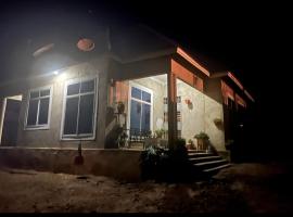 Venadel homes, hotel v Iringi