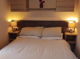 Sunny sands retreat, hotel u gradu 'Skipsea'