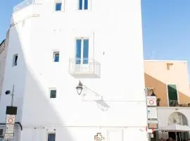 Monsignore Luxury Suite