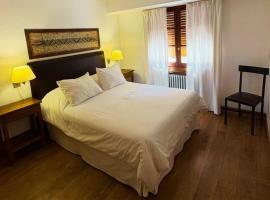 Hosteria Hostal del Esquiador, khách sạn ở San Martín de los Andes