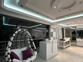 Fier Glass Apartament