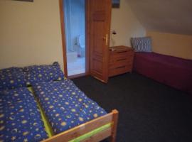 Kutloch u Trpoše – hotel w mieście Pernink