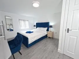 C - Spacious King Room City Centre Sheffield