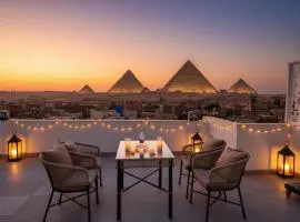 pyramids shadow inn hotel