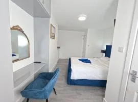 D - Stylish Double Room City Centre Sheffield