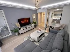 Cevahir Lux Apartment - Sky View- Pool, Spa & Fitness