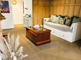 The Horseshoe Inn - Cottage