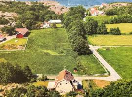 8 person holiday home in KLÖVEDAL-By Traum, Hotel in Klövedal