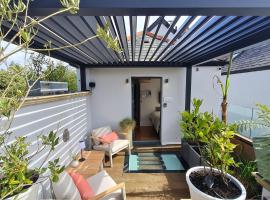 THE ANNEX, Lostwithiel Double Bed, Private Parking, Quiet Location, hotel a Lostwithiel