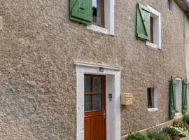 Maison de village cosy, classée 3 étoiles, BRAM 11