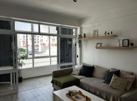 Quarteira Beach Home Haven, hôtel à Quarteira