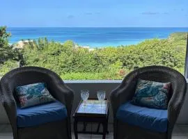 Sapphire Shores At Halcyon Heights 10 minute walk to the Beach