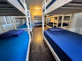 La Cienega Near The Grove & Public Transit