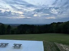 Overlook Mountain Inn