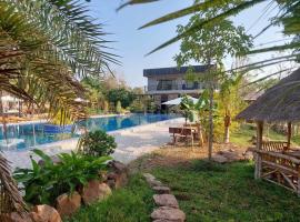 Omal Resort, hotel a Kampot