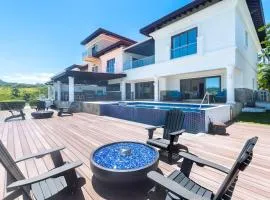 Pristine Bay 1005- Villa Loce home