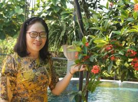 Homestay Suối Khoáng Minh Hằng, Hotel in Yên Bái