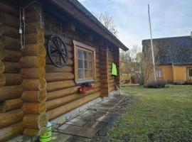 Pitsinina Log House, ξενοδοχείο 