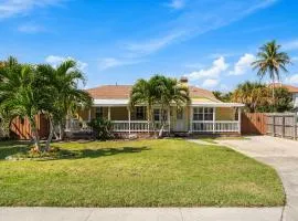 Ocean Breeze Bungalow