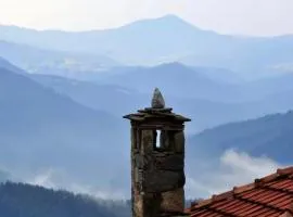 Вила 'Гнездото', Villa 'The nest', Rhodope mountains, Banite