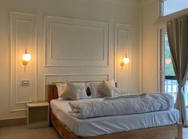 Sérénitée Stay, khách sạn ở Dirāng