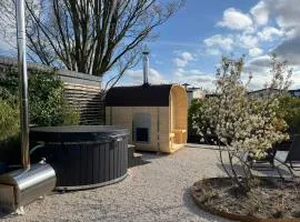 Het huisje aan het water in Loosdrecht