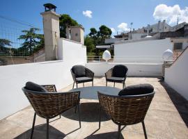 Suite San Gaetano、コンヴェルサーノのホテル