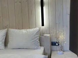 Будинок для відпочинку з чаном джакузі Tysha