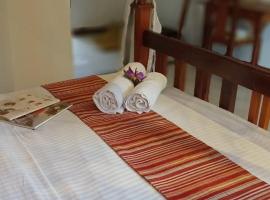 Ahalagala bungalow by mono, Hotel in Sigiriya