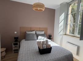 Le Cocon du Parc - Charmant T2 neuf au calme – hotel w mieście Châtel-Guyon