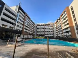 85th Pool View Studio