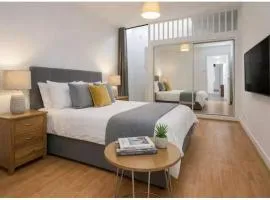 Edinburgh city centre stay