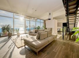 Euphoria, Sea-View 3-Bedroom Villa and Infinity Pool โรงแรมในSeoca