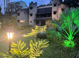 Pousada do Castelo, hotel v mestu Ipiabas