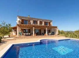 Idyllische Natur-Finca mit 12m Pool & Meerblick
