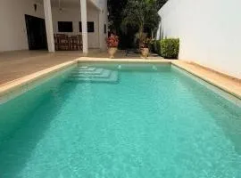 Villa Mame Antou - Piscine sans vis-à-vis - plage à 5 min - 8 personnes