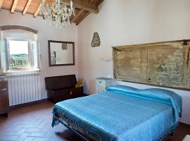 Agriturismo L'isola, farm stay in Crespina