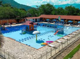 Malokas Resort - El Socorro - San Gil, Hotel in Socorro