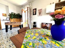 Villa La Terrazza Sul Mare di Trabia - Location fra Palermo e Cefalù, hotel a Trabia