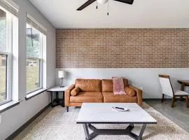 Landing Modern 3BD Yoga Studio Gym