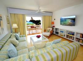 Superb 2 Bdrm Beach Condo, Ocho Rios,Tower Isle, hotel a Tower Isle