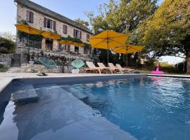 Le Couvent โรงแรมในLunac
