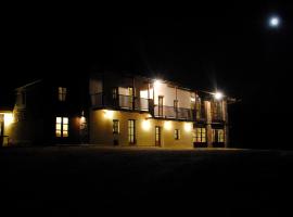 Sere di Sosta, hotel with parking in Bagnolo Piemonte