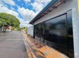 Casa Centro 20m Rio Ar e garagem